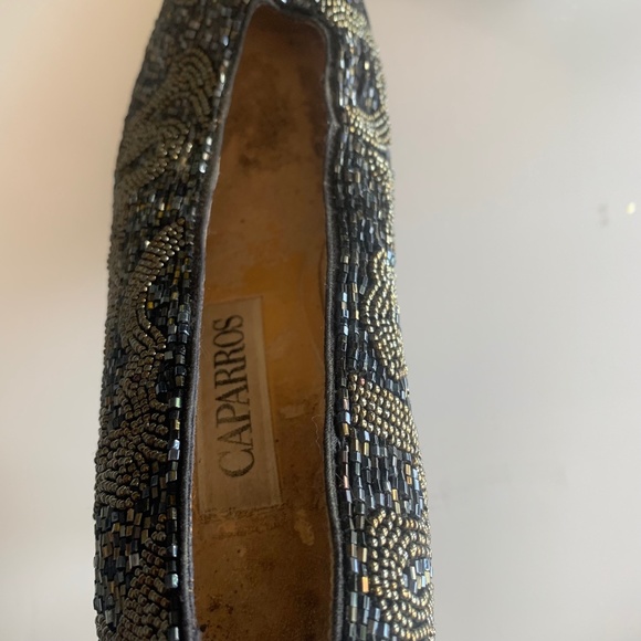 VINTAGE Caparros swirling beaded heels - Picture 7 of 11